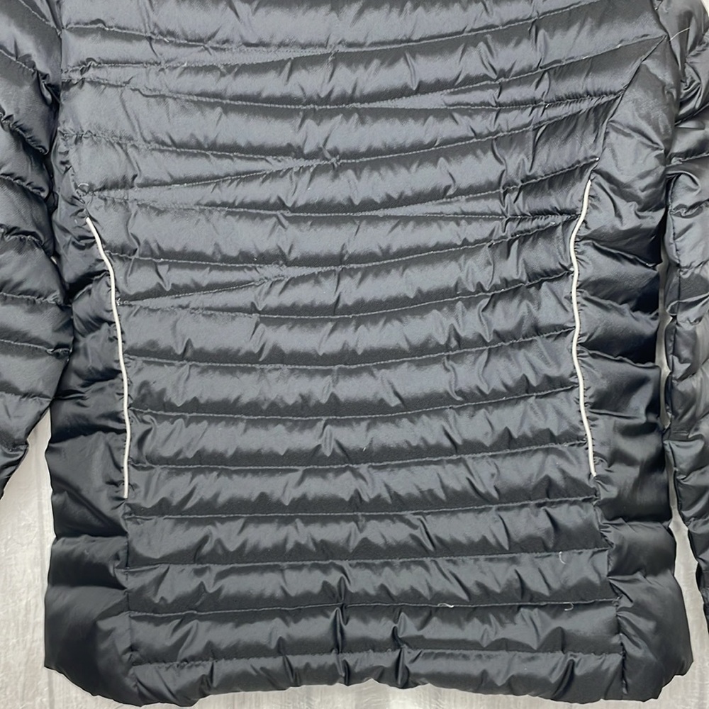 Spyder Timeless down jacket. - Picture 7 of 10